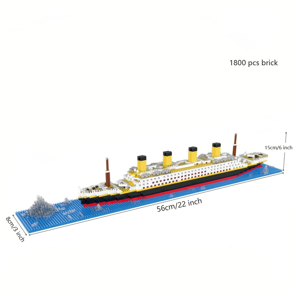Micro particle building block assembly toy Titanic giant male and female puzzle cruise ship model children's toy