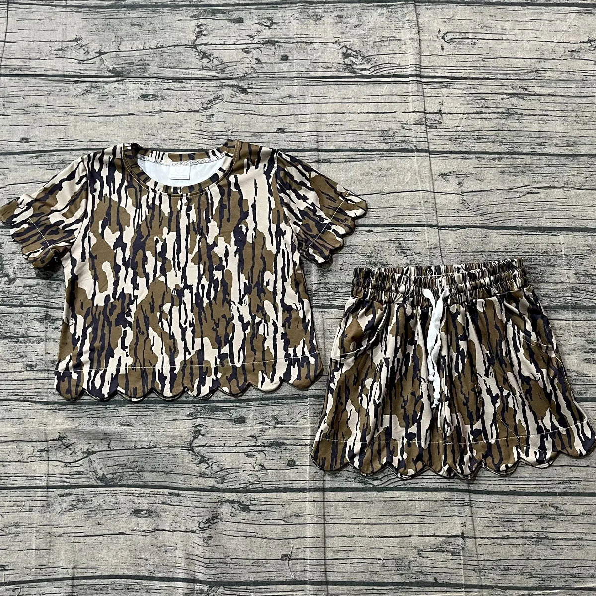 Boutqiue Comfy Cute Baby Girls Southern Khaki Camo Top Shorts Scallop Clothes Sets Toddler Clothes Children Clothing Wholesale