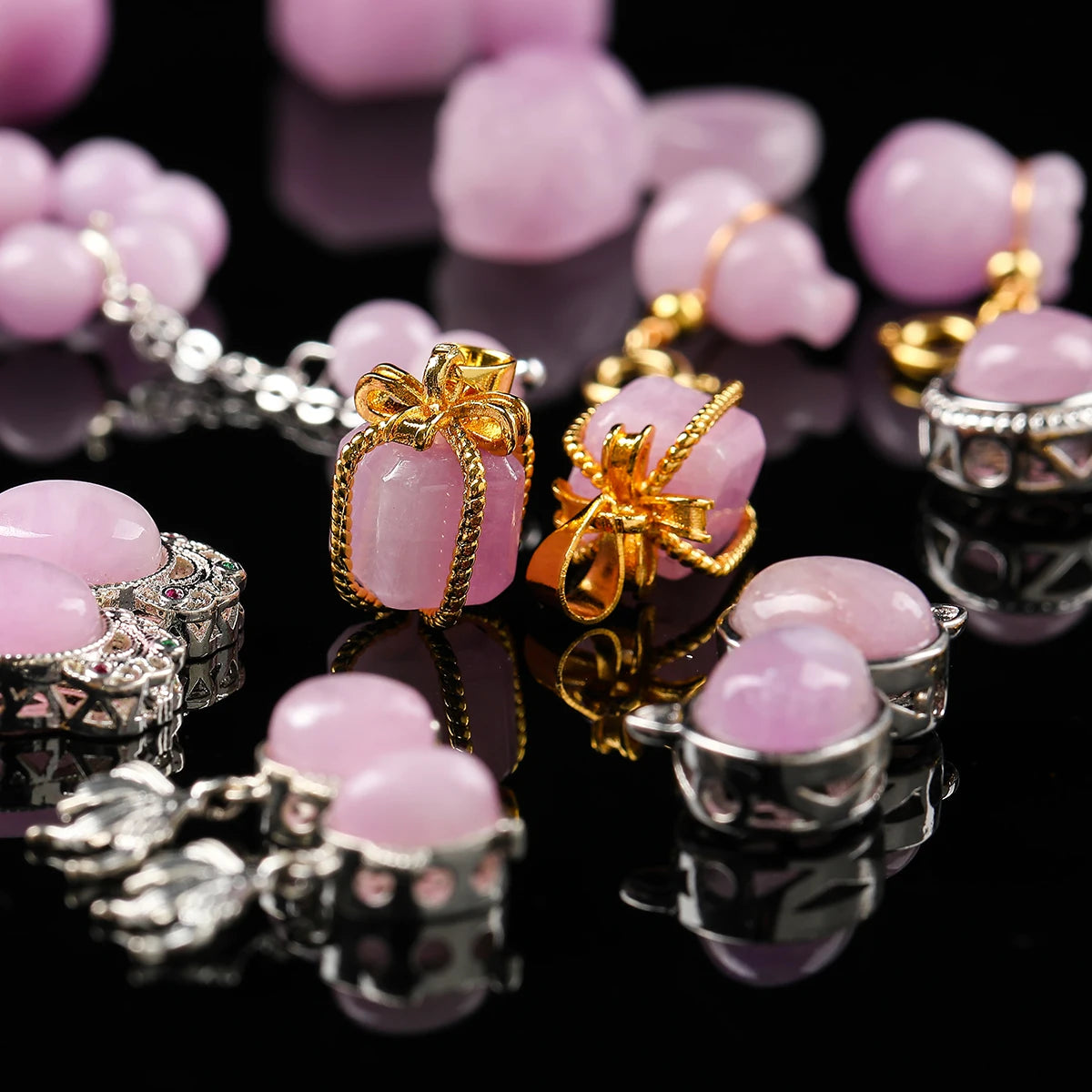 1 Pc Natural Stone Kunzite Bead Carved Cute Lucky Charm Pendants For Jewelry Making DIY Bracelet Necklace Accessories