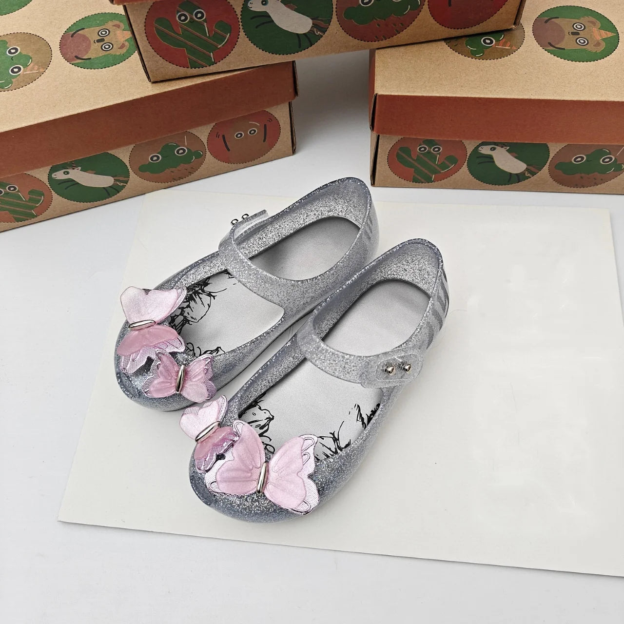 Brazil Brand 2026 New Style Kids Fashion Classical Jelly Shoes Girl Princess Cute Butterfly Sandal Kids Beach Single Shoe HMI210