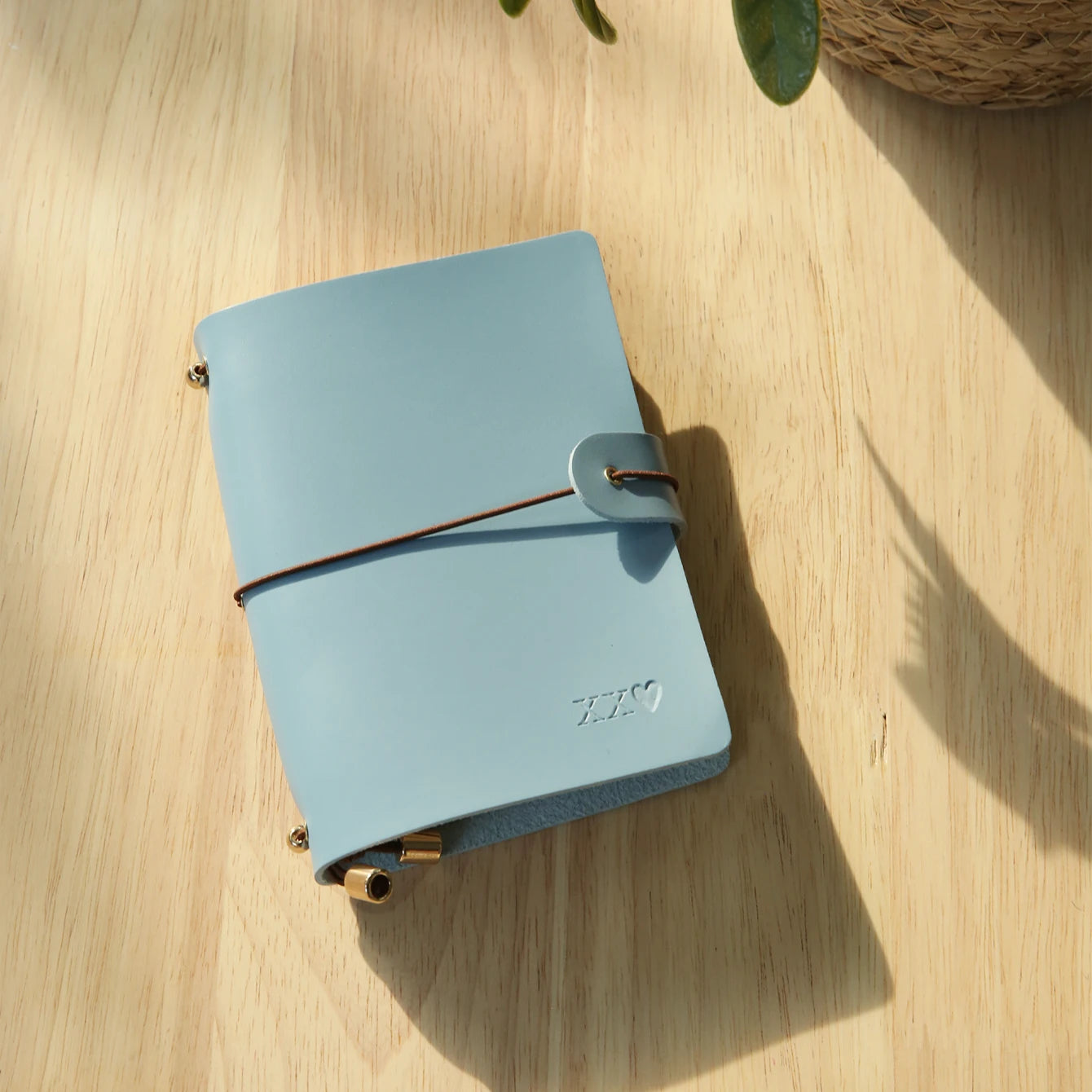 Personalized Leather Passport Holder Custom Name Imprinted Creative Handbook A7 Journal Card Holder Portable Travel Notepad Gift