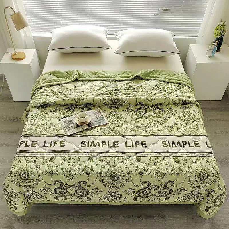 Elegant Printed Cooling Summer Quilt, Soft Washed Fabric Lightweight Quilted Comforter, Breathable Machine Washable Bed Blanket,