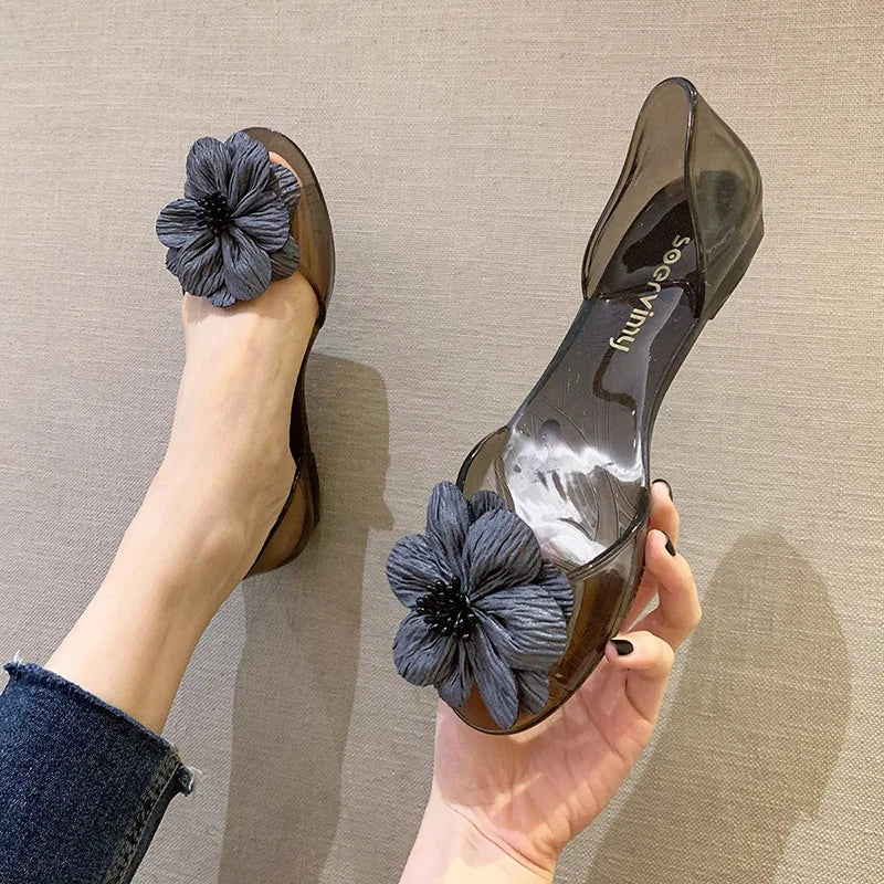 2026 New Fashion Women Jelly Sandals Transparent Crystal Design Flower Decor Waterproof Breathable Soft Sole Sweet Beach Shoes