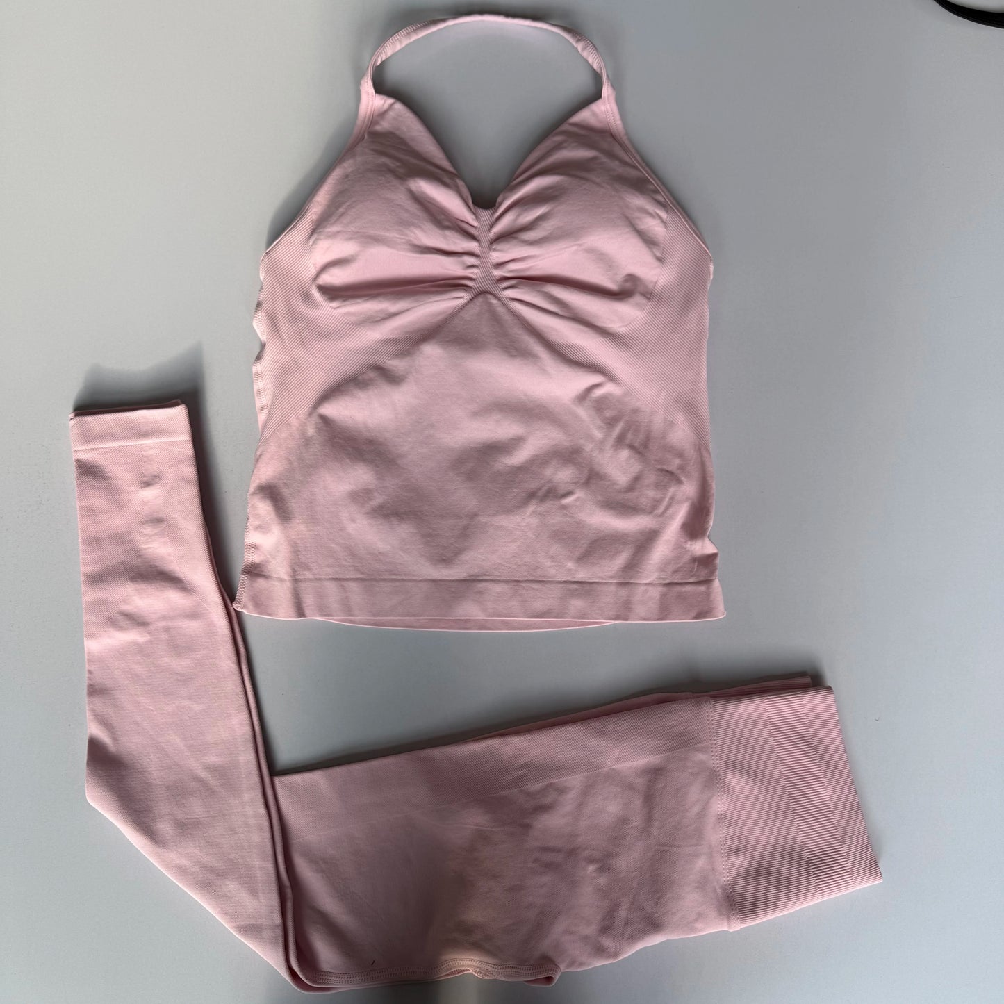 Women's Halter-Neck Beautiful-Back Fitness Set: One-Piece Bra Pad with High-Waist Butt-Lifting Pants Yoga and Workout Wear