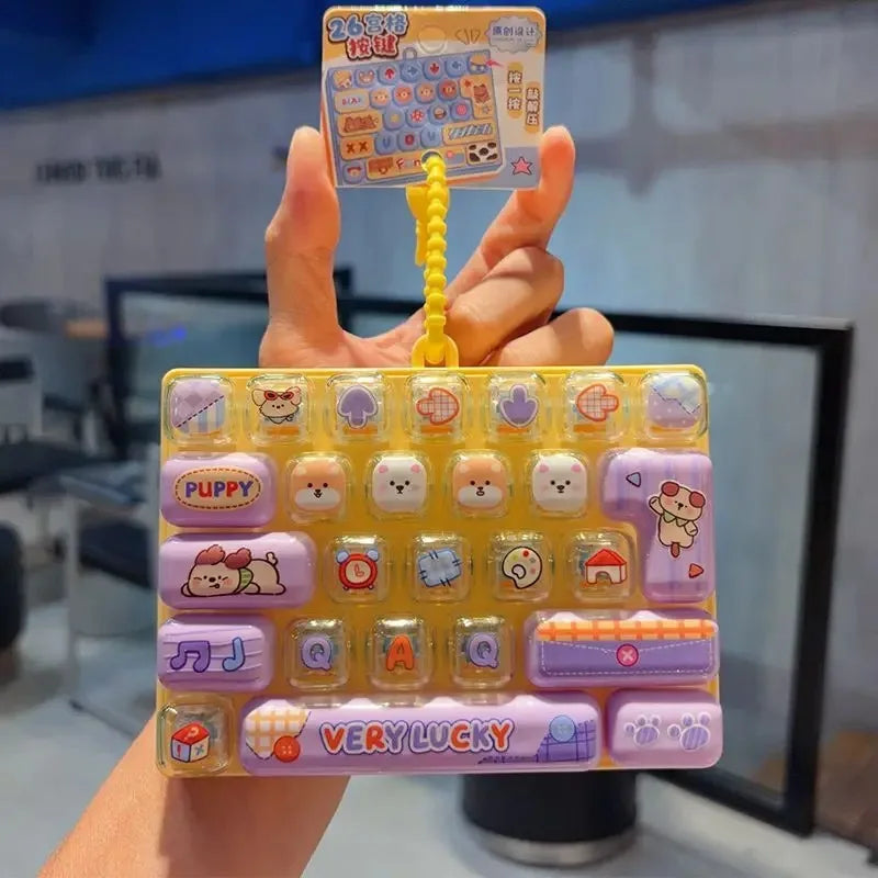 *Candy Color Keycap Keychain Cute Cartoon 26-key Aecompression Keyboard Toy Keyrings Fidgets Keycap Clicker Bag Pendant 키캡