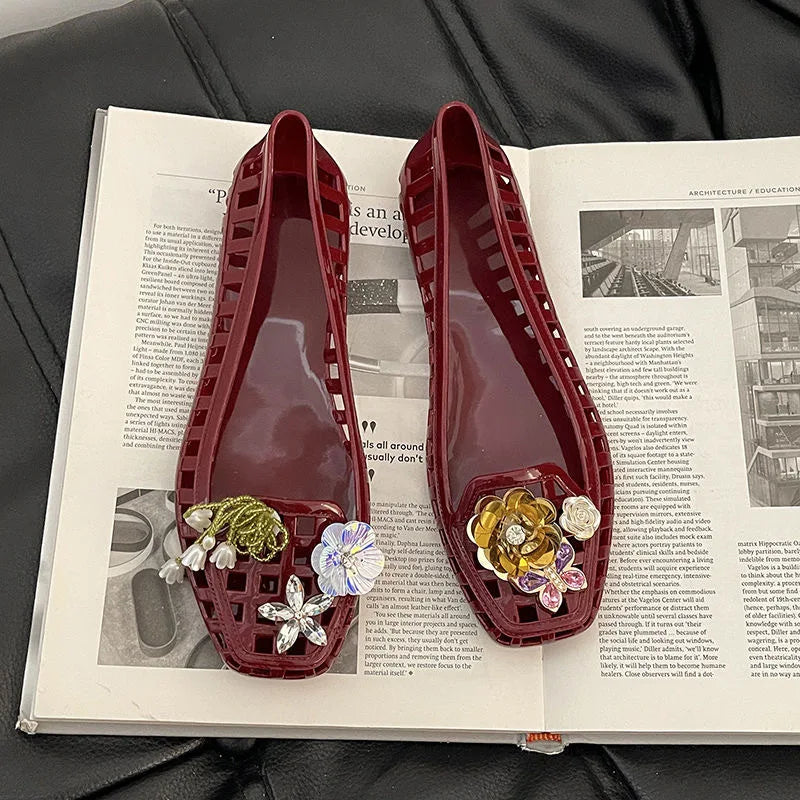 Korean Style High Grade Crystal Jelly Shoes Square Toe Hollow Out Flat Pearl Flower Decoration Summer Casual Shoes For Women