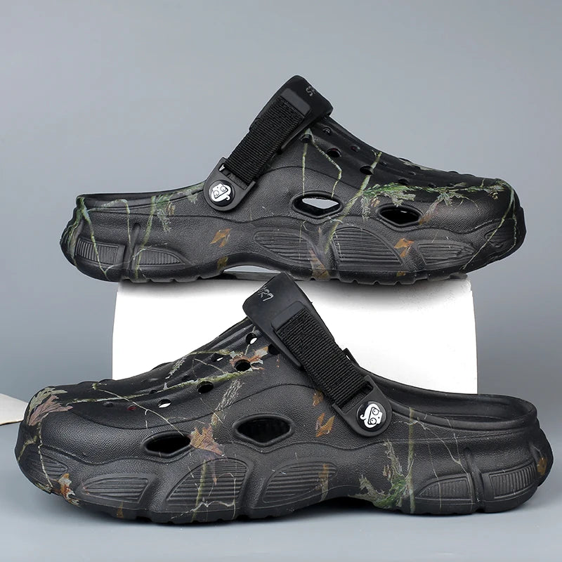 Men Camouflage Print Clogs Non-slip Breathable Garden Shoes Adjustable Strap Beach Sandals Outdoor Water Shoes Casual Slippers
