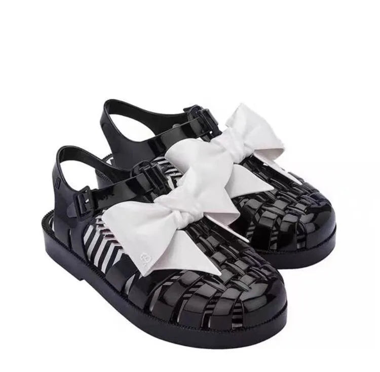 New Summer Girls Sandals Kids Jelly Shoes Hollow Breathable Retro Beach Shoes Fashion Sweet Children Roma Sandals HMI044
