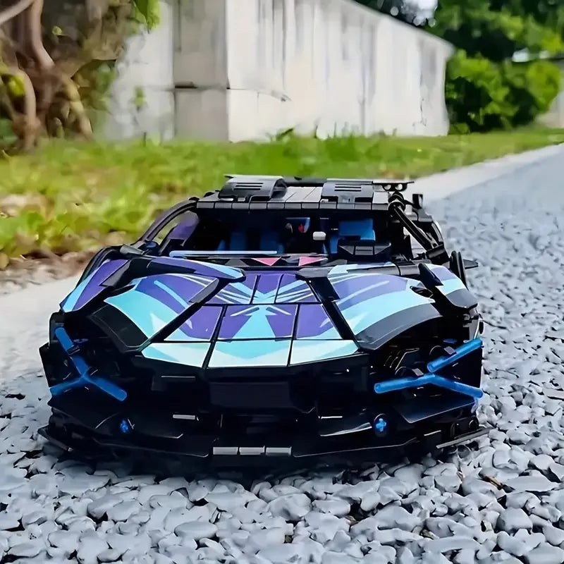 600 pieces of colorful car-themed DIY building kit, office/home decor items, and assembly toy set. An ideal gift.