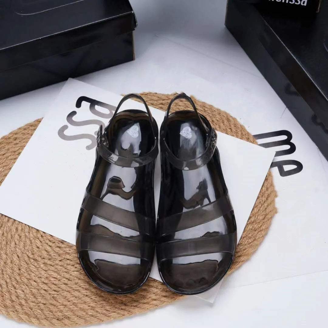 On sale Brand Retro Summer Sandals Nostalgic Jelly Mom Shoes Women Fashion PVC Transparent Ladies Flat Beach Shoes SM161