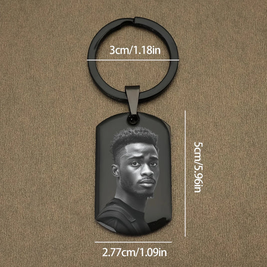 Personalized photo keychain, custom-engraved stainless steel dog tag, is the perfect commemorative gift for dog and cat lovers, an ideal present for birthdays and Christmas
