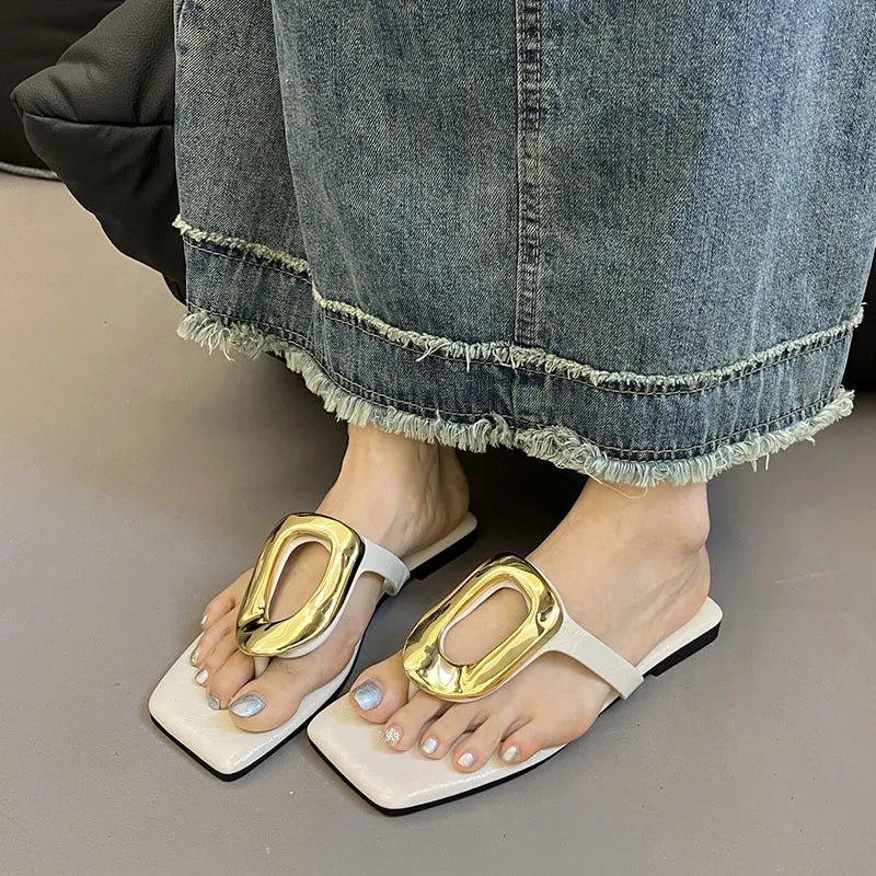 Women's Summer Square Toe Open Toe Flip-Flops Slipper Outdoor Versatile Toe Clip Casual Flat Metal Buckle Niche Sandals