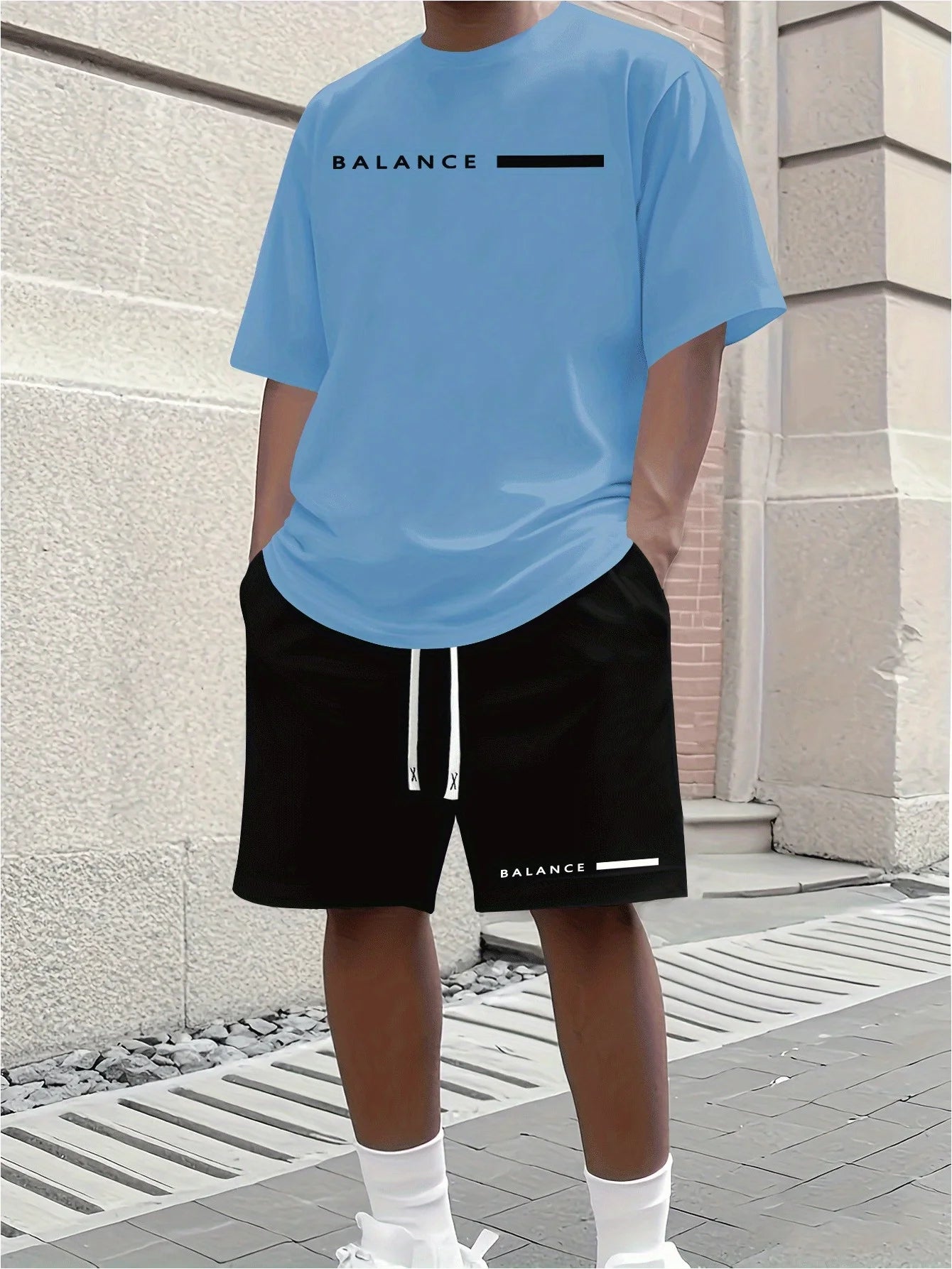 2026 Casual Men's Set Summer Apparel Color-Blocked Short-Sleeve Top Relaxed Drawstring Shorts Stylish Streetwear Ensemble