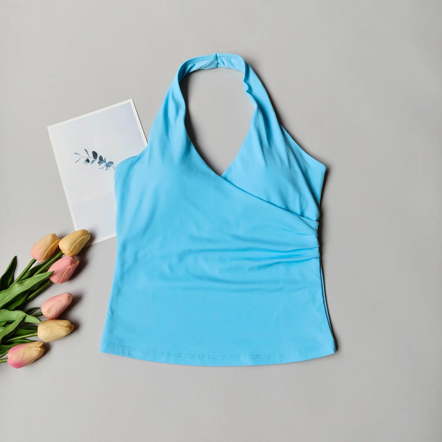 Sexy V-neck Cross Halter Neck with Chest Pad Yoga Vest Sleeveless Naked Sense Sports Fitness Bras Top Outer Wear Beautiful Back