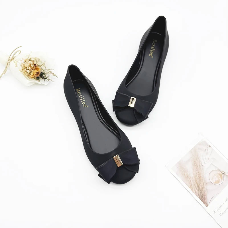 Resillee Women's Bow Knot Jelly Shoes Closed Toe Flat Sandals, Waterproof Rubber Slip On Casual Summer Beach Shoes, Wide Feet Pl