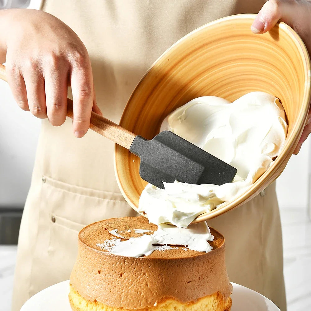 5Pcs Cream Cake Silicone Spatula Wooden Handle Baking Pastry Scraper Blenders Non-stick Kitchen Dessert Cookies Cutter Mixer