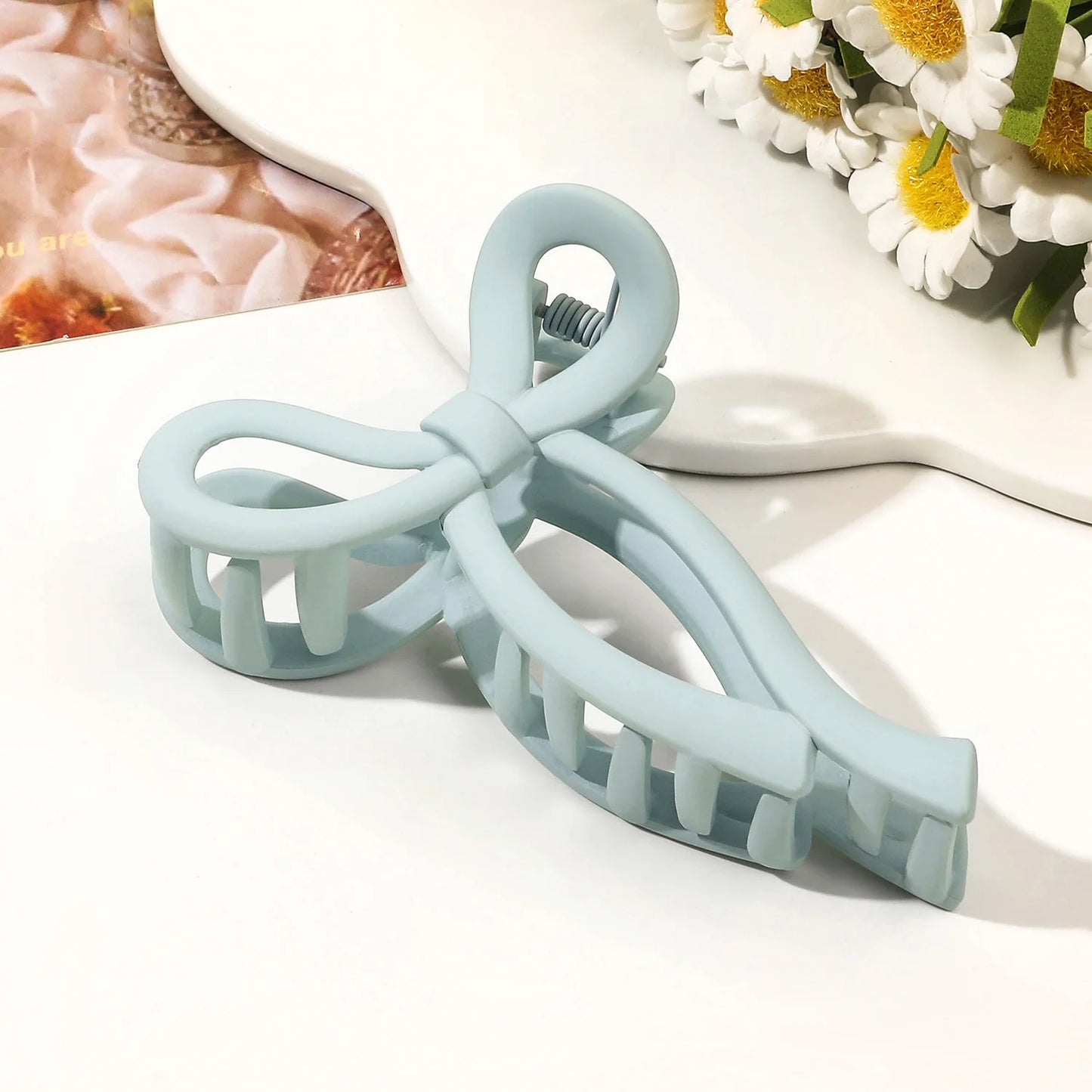 Matte Bow Large Hair Claw Crab for Women Acrylic Bowknot Hair Clips Hairpins Girls Barrettes Headbands Ponytail Hair Accessories