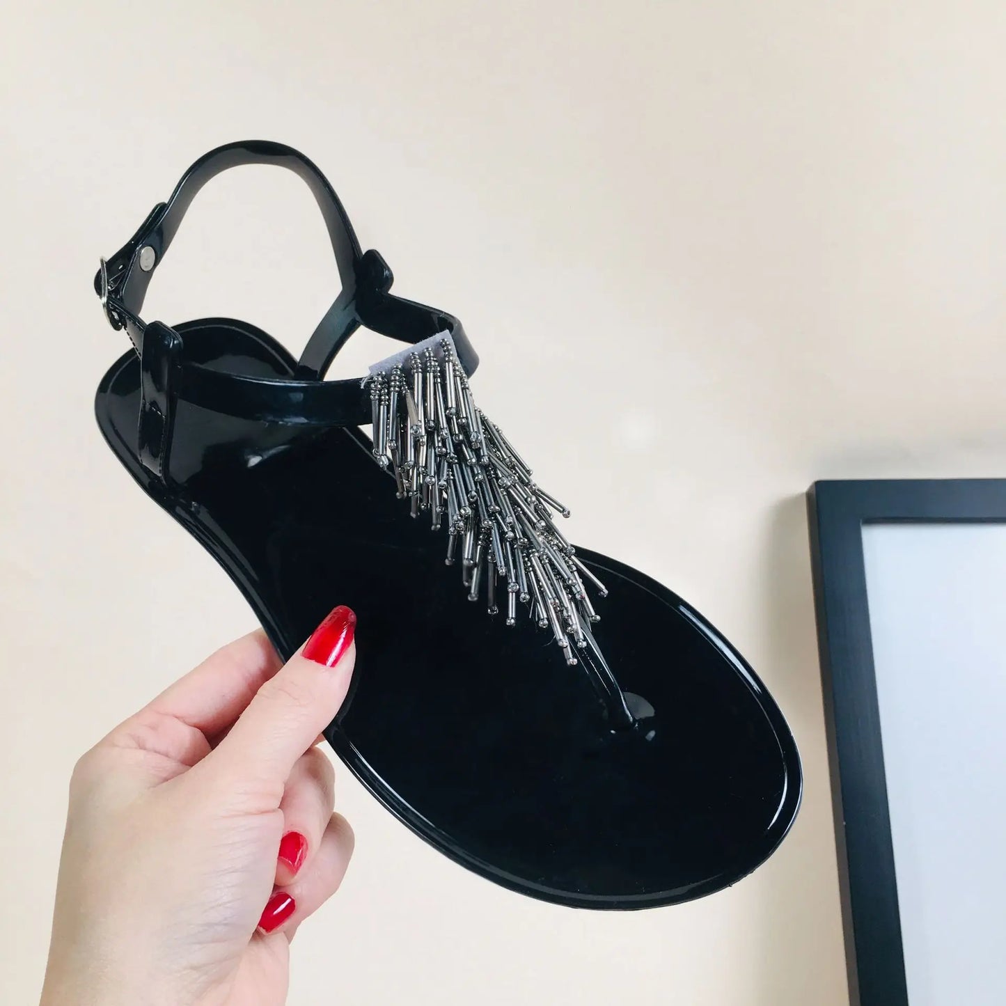 Size 36-42 Women Girls Jelly T- Tied Sandals INS Hot Sales Diamond Transparent PVC Summer Berach Flip-flop Shoes S1079
