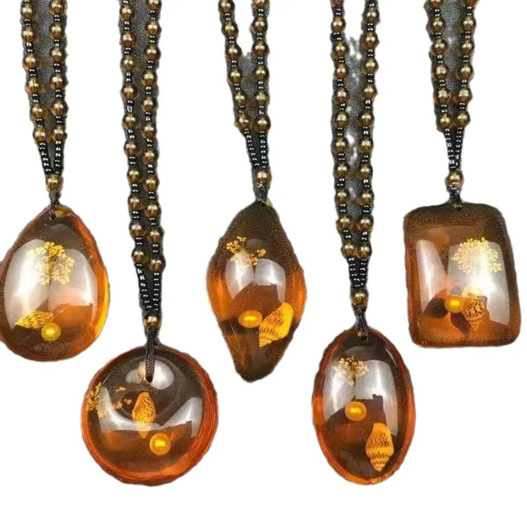 Amber Beeswax Necklace Heart Flower Drops Imitation Yellow Jade Pendant for Women Unisex Unique Necklace Jewelry Gift