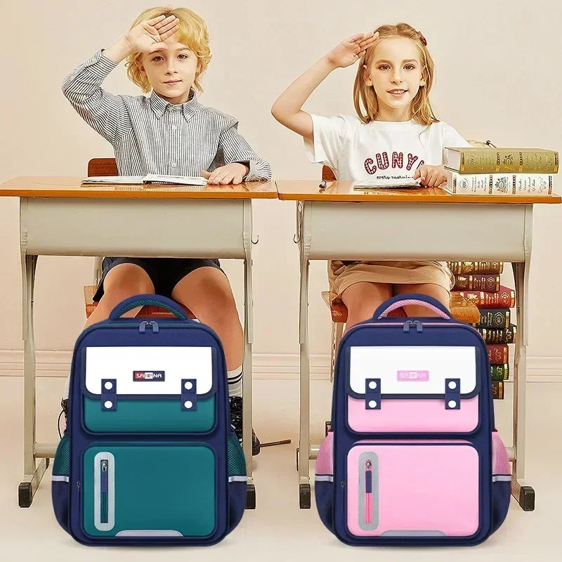 Childrens Schoolbag Fashion New Boys Girls Student Primary School Schoolbag Kids Waterproof Childrens Shoulder Bag Schoolbag