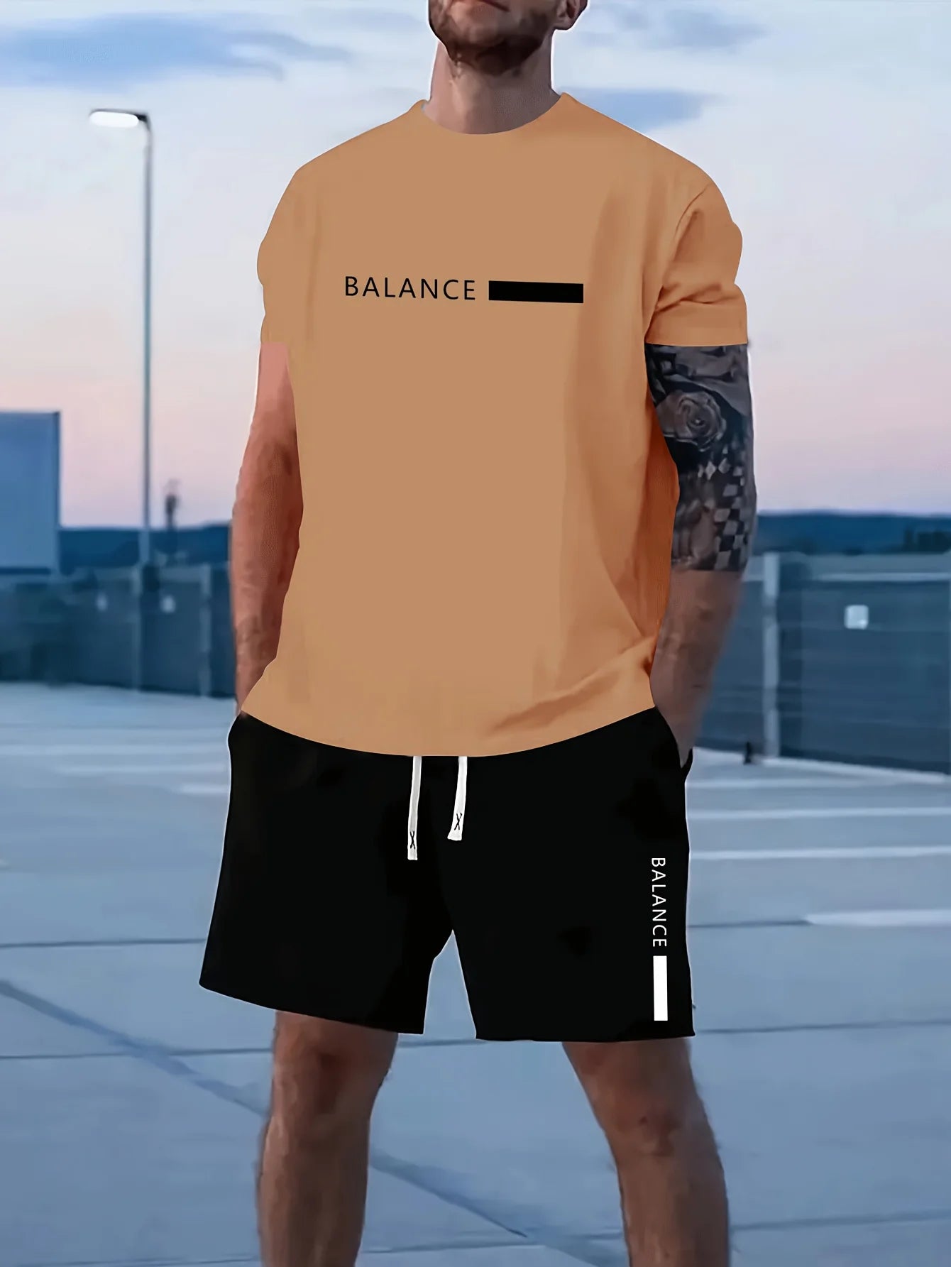 2026 Casual Men's Set Summer Apparel Color-Blocked Short-Sleeve Top Relaxed Drawstring Shorts Stylish Streetwear Ensemble