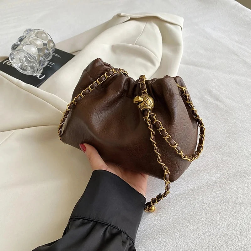 Women Chain Shoulder Bag Versatile Crossbody Tote Bag Casual Pleatd Hobo Bag Satchel Sling Bag Girl Stylish Purse