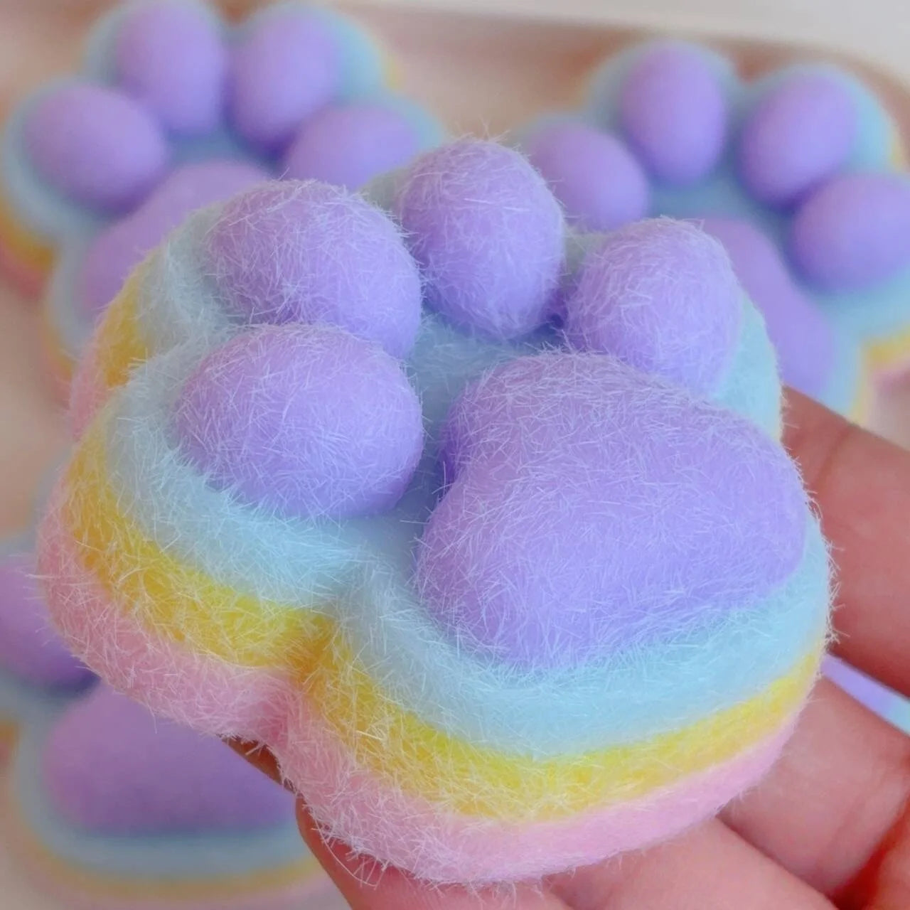 1pc Cute Cat Paw Squeeze Toy Soft Sticky Decompressing Stress Relief Slow Rebound Jelly Pinch Toy for Kids Adults Squishy Toy