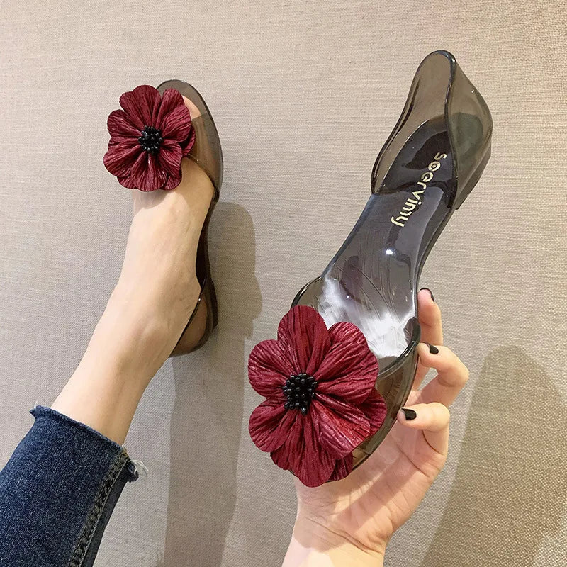 2026 New Fashion Women Jelly Sandals Transparent Crystal Design Flower Decor Waterproof Breathable Soft Sole Sweet Beach Shoes